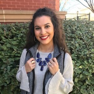 Meet your Posher, Gabi